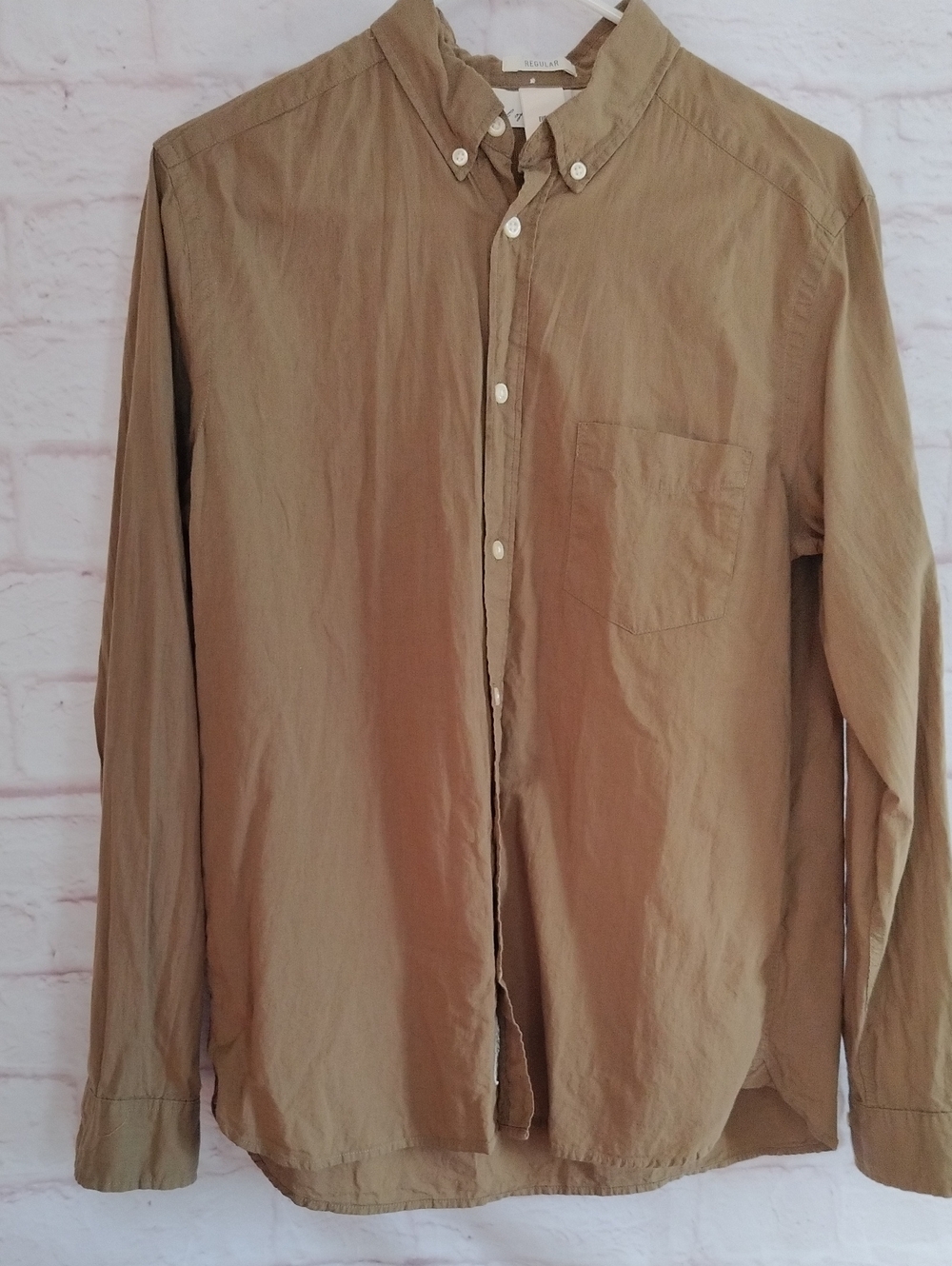 H&M Men's Button-Down Shirt in Khaki